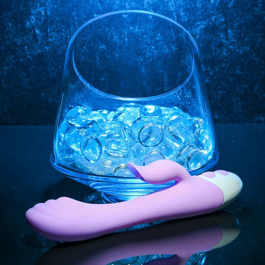 Evolved - pleasing petal - rabbit vibrator - Product bottom view  | Flirtybay