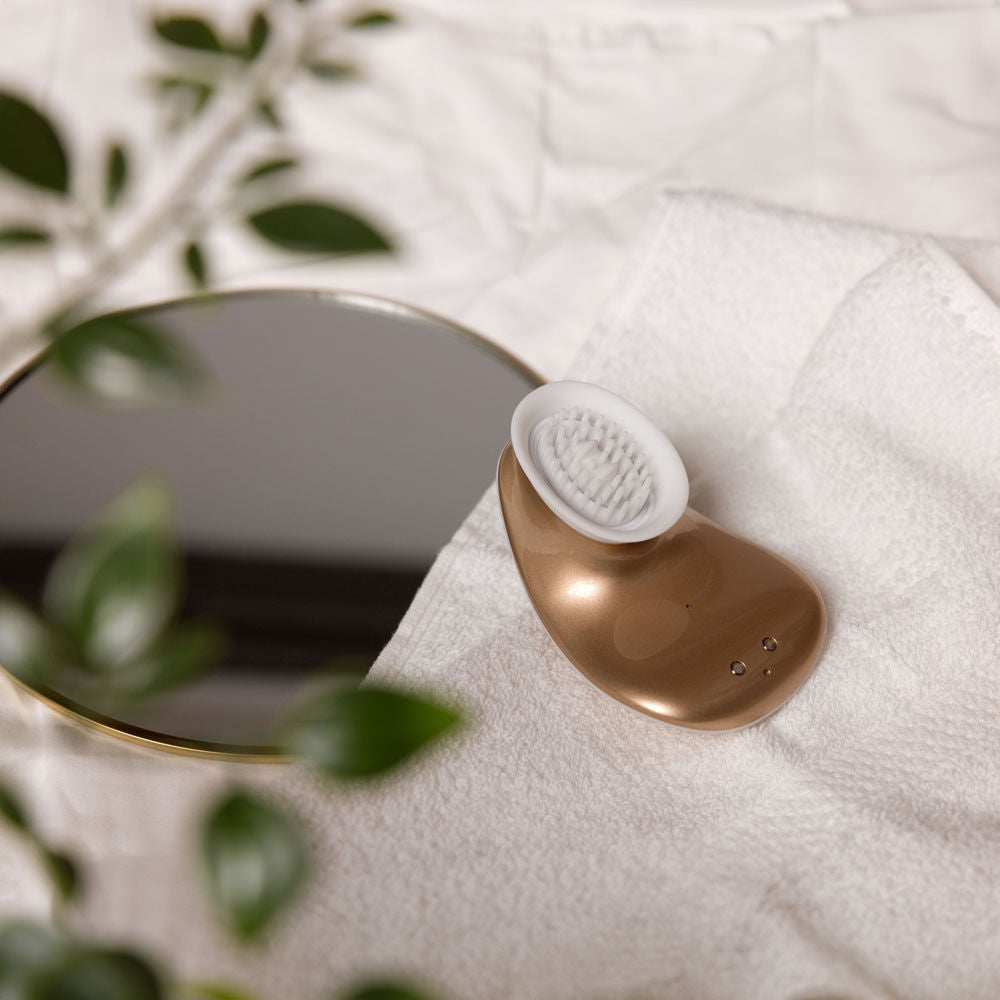 Twitch 1 - silver - clitoral stimulator - gold Product top view  | Flirtybay Adult Shop Australia Lingerie Shop