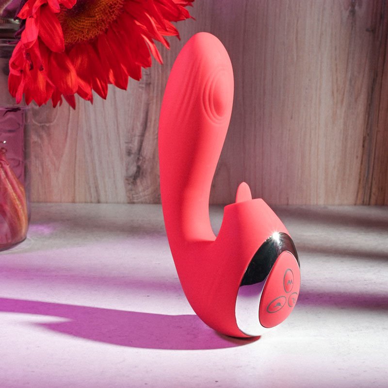 Adam & eve - eves clit loving thumper vibe - Product side view  | Flirtybay.com.au