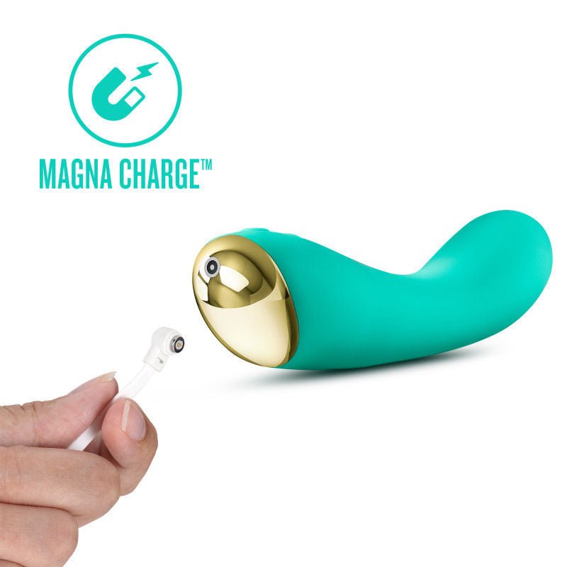 Aria luscious af - g-spot vibrator - Product bottom view, with charger  | Flirtybay.com.au