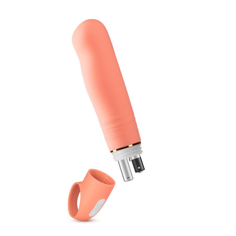 Aria smokin af - g - spot vibrator - Product side view, focus on charger  | Flirtybay.com.au