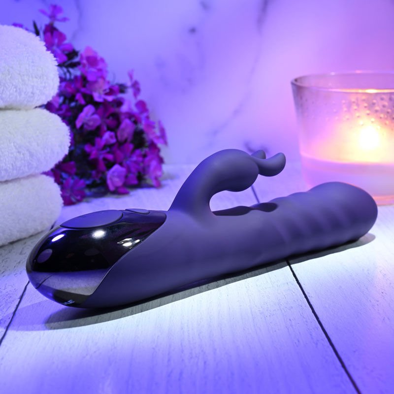 Evolved - rascally rabbit vibrator - Product bottom view  | Flirtybay.com.au