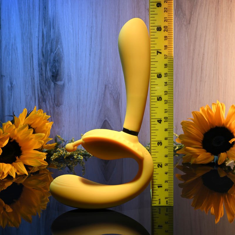 Evolved - the monarch - strapless strap-on vibrator - Product front view, with sizes | Flirtybay.com.au