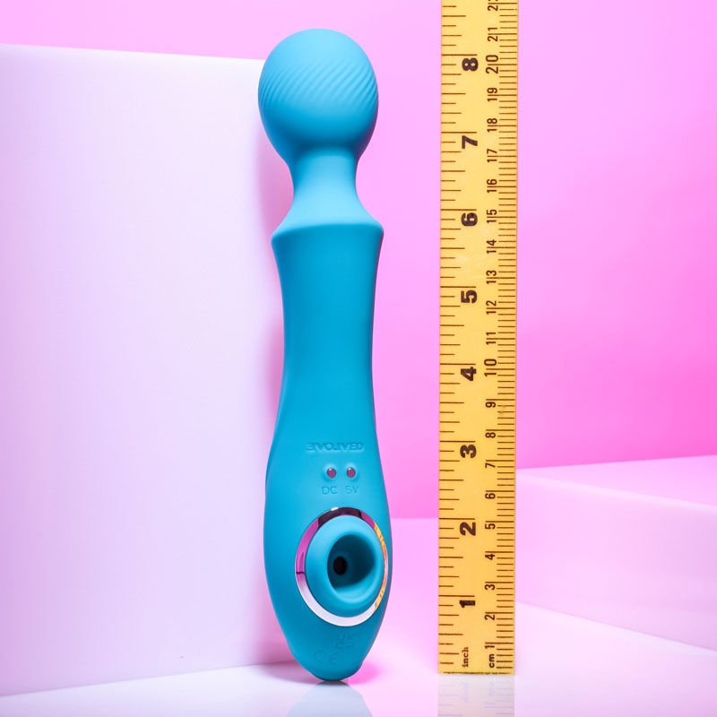Evolved - wanderful sucker - wand and suction vibrator - Product front view  | Flirtybay.com.au