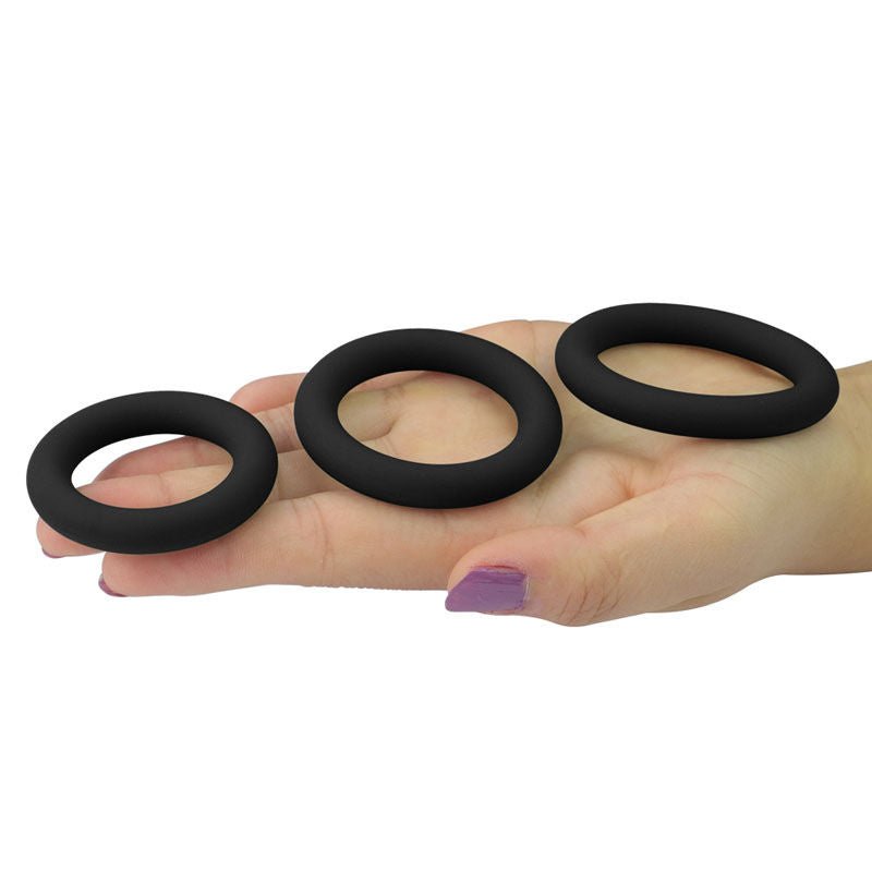 Power plus - soft silicone snug ring - Product top view  | Flirtybay.com.au